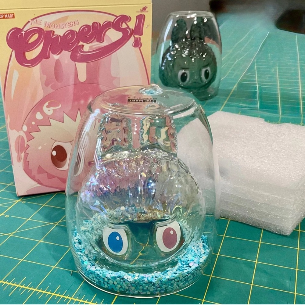 Pop Mart LABUBU The Monsters Cheers Doubled Wall  Glass SECRET FUN RAINBOW